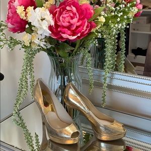 MK gold heels